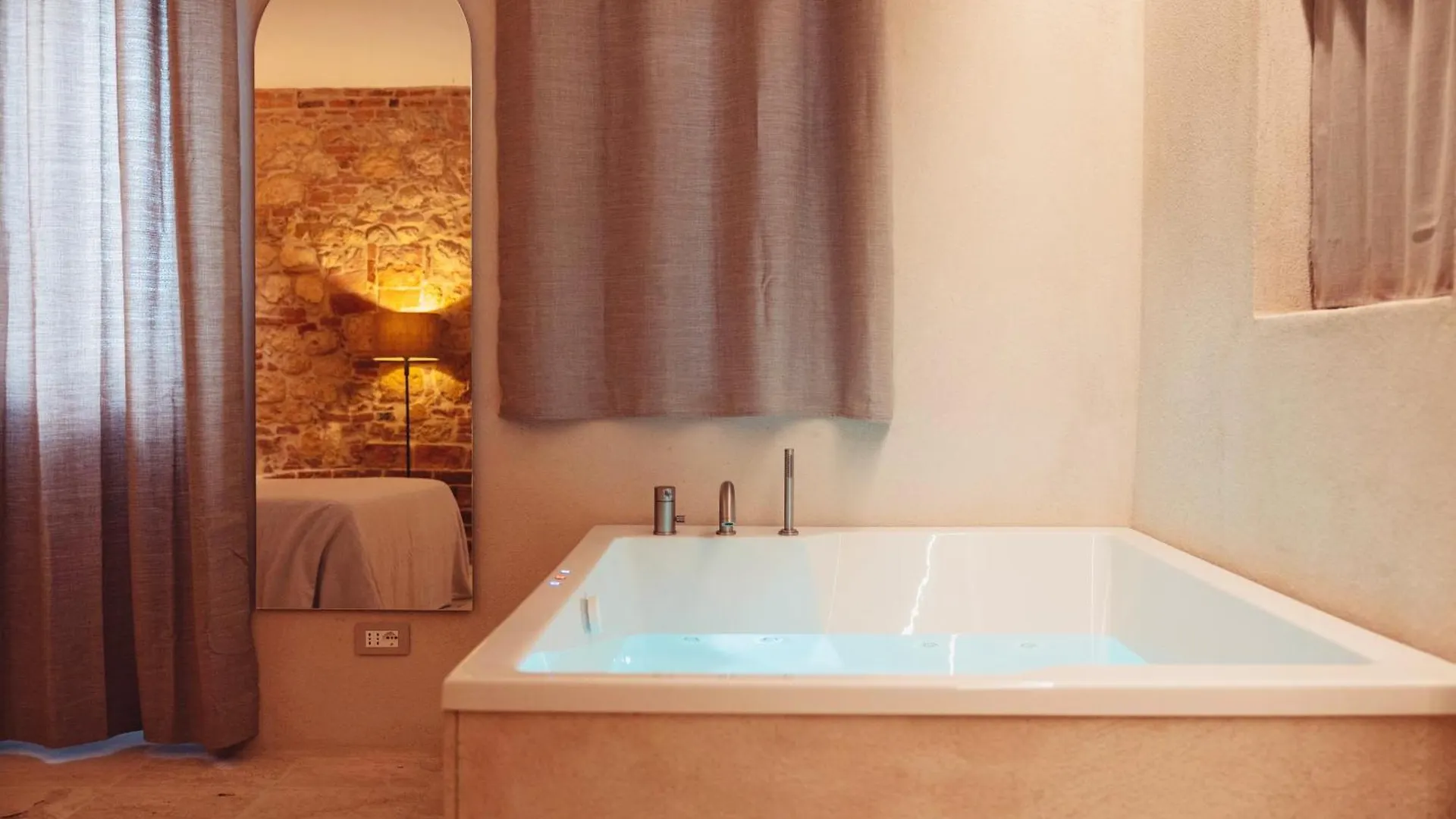 Agriturismo Il Serraglio Montepulciano Stazione Séjour à la ferme